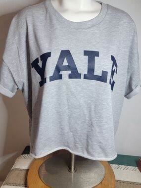 GRAY YALE Cropped Tee with Navy Lettering Xxl